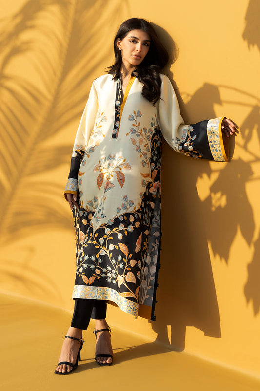 Midnight Bloom – Ivory & Black Floral Printed Kurta Pant Set
