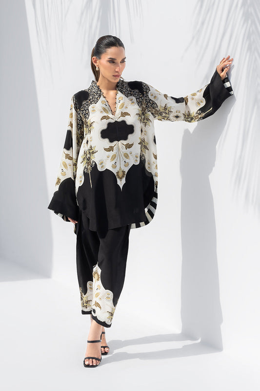 Noir Royale – Baroque Print Kurta & Straight Pants Co-Ord Set