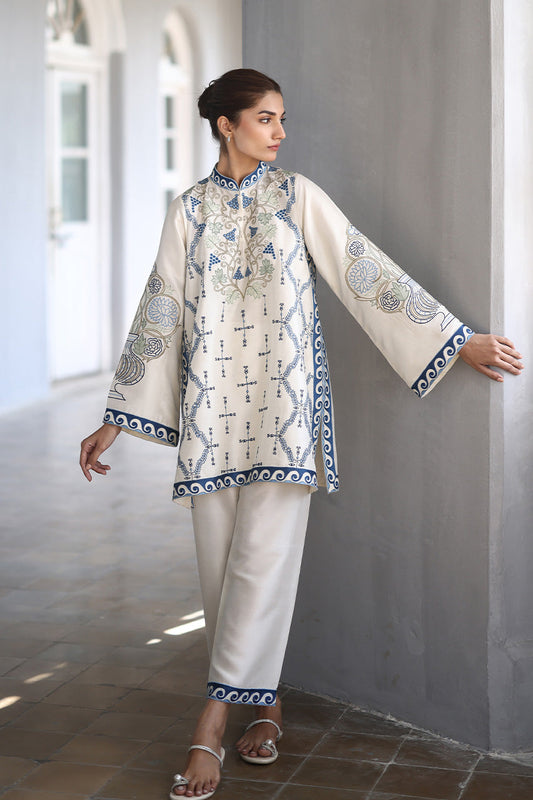 Ivory Azure – Embroidered Kurta & Straight Pants Co-Ord Set