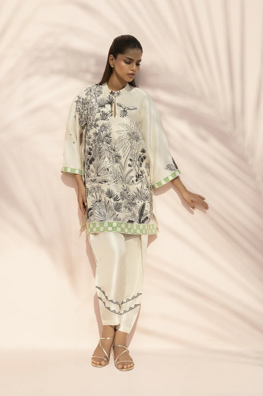 Ivory Botanica – Nature Print Kurta with Straight Pants Co-Ord Set